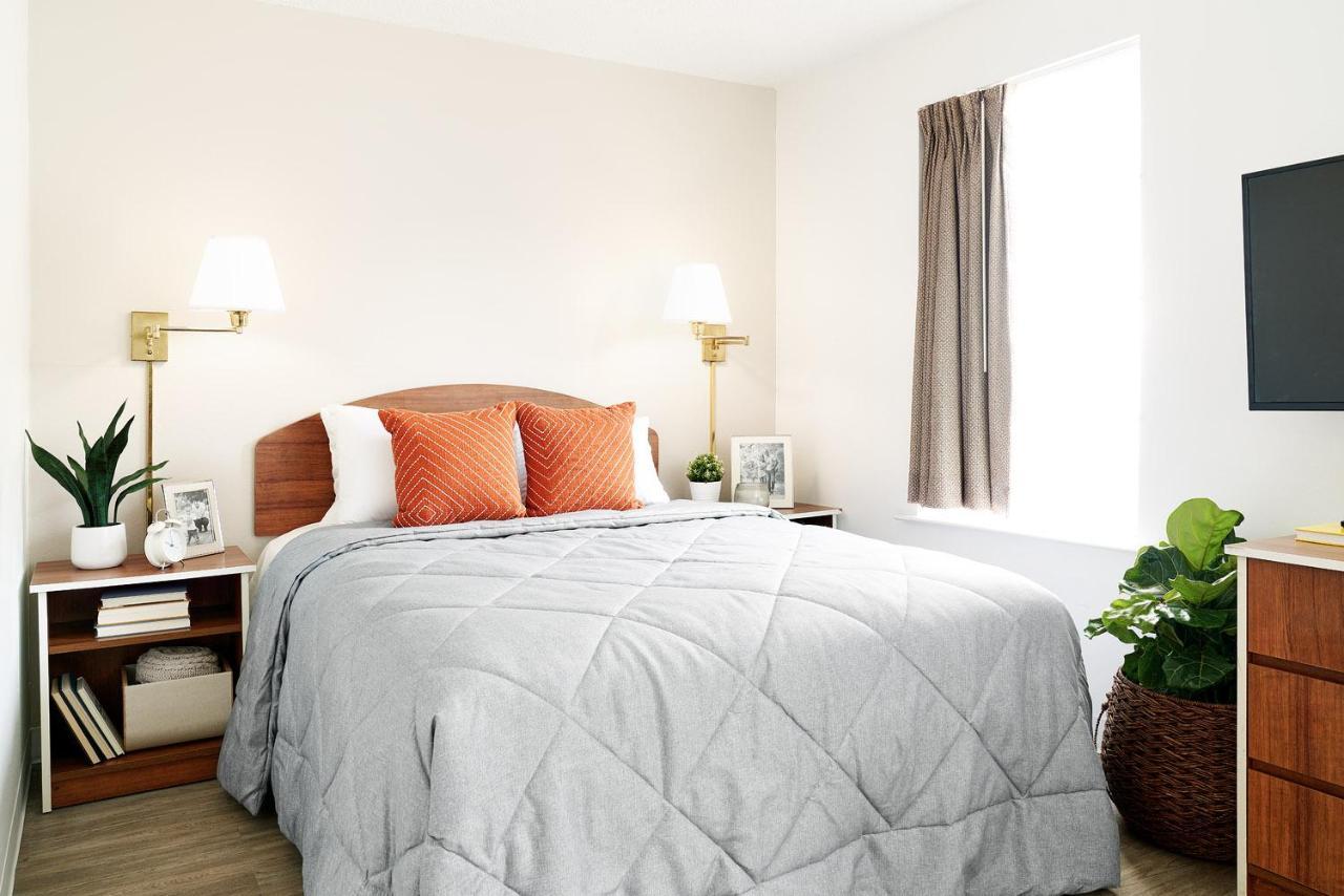 Intown Suites Extended Stay Jacksonville Fl - Beach Blvd Екстер'єр фото